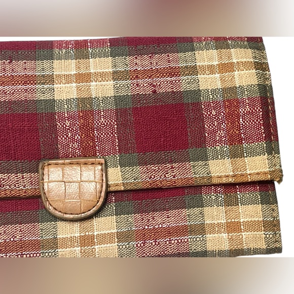 Longaberger Holiday Plaid 90s Vintage Wallet - Red and Green - Picture 2 of 7